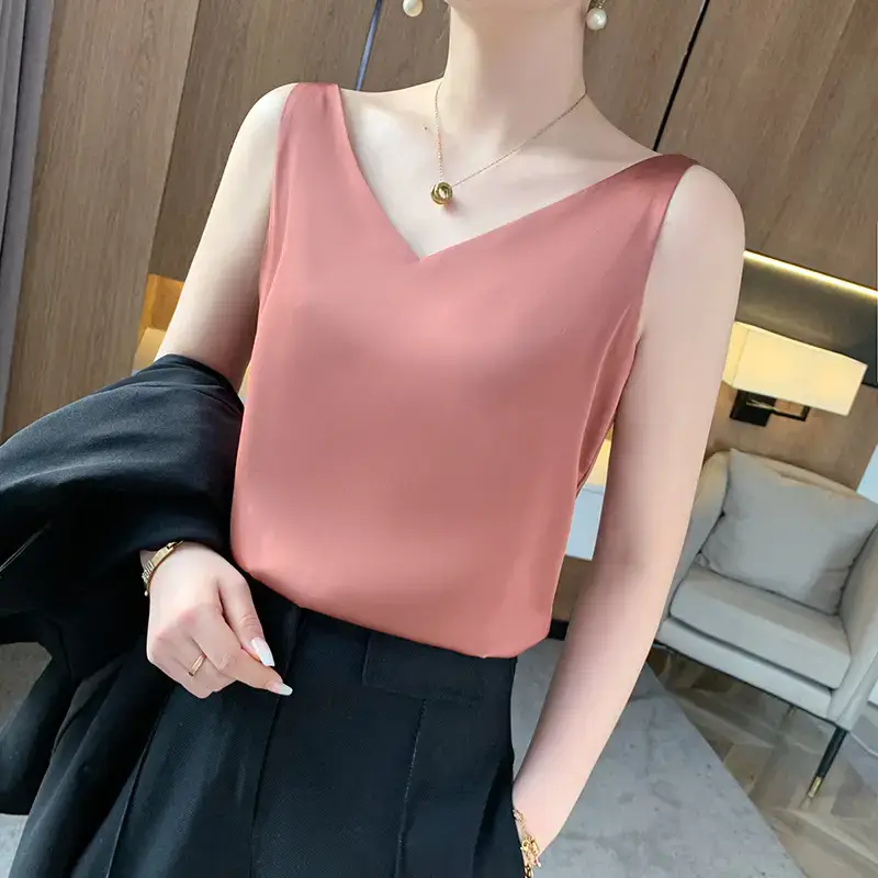 White Base Layer Top for Women Plus Size Summer Wear - Image 13