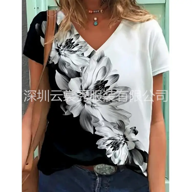 2021 Abstract Floral Print V Neck T-Shirt White Black - Image 10