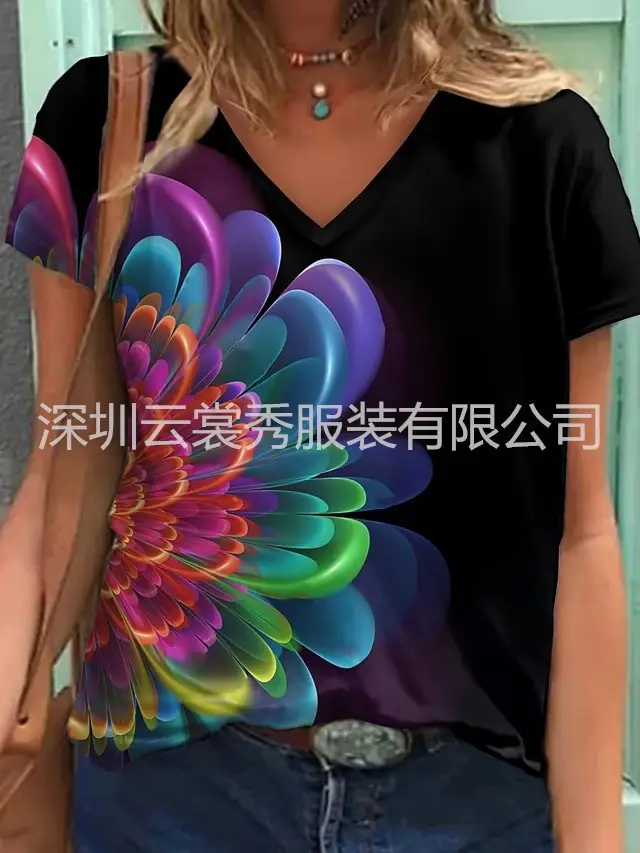 2021 Abstract Floral Print V Neck T-Shirt White Black - Image 2
