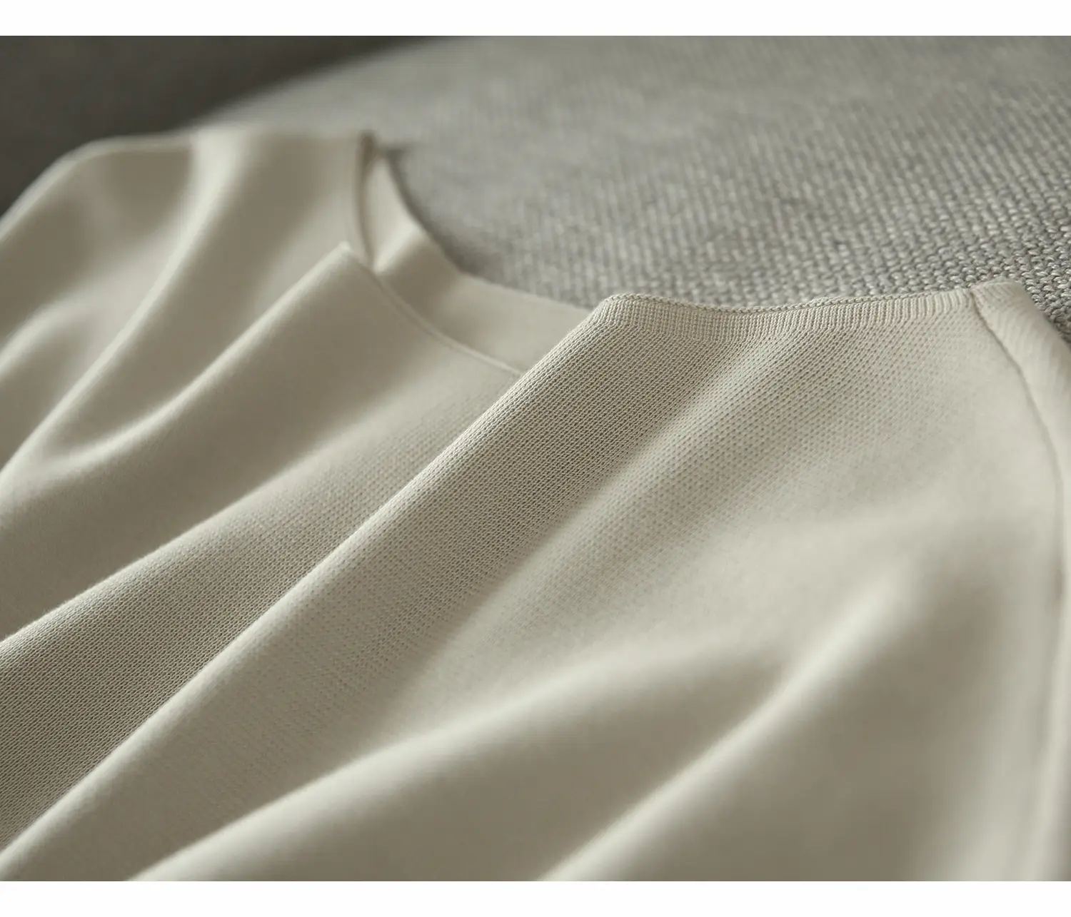 Ice Silk Batwing Sleeve T-Shirt Light Blue 2024 — feature 11