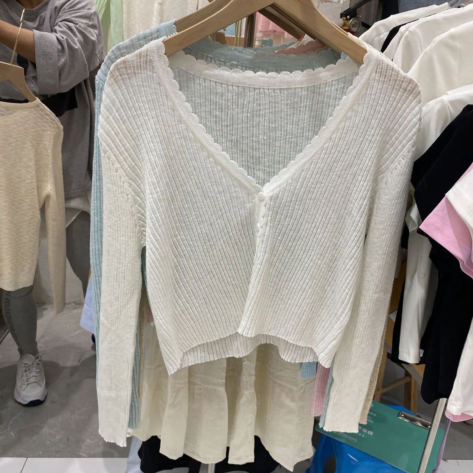 Women White Knitted Cardigan Long Sleeve Summer Top — feature 10
