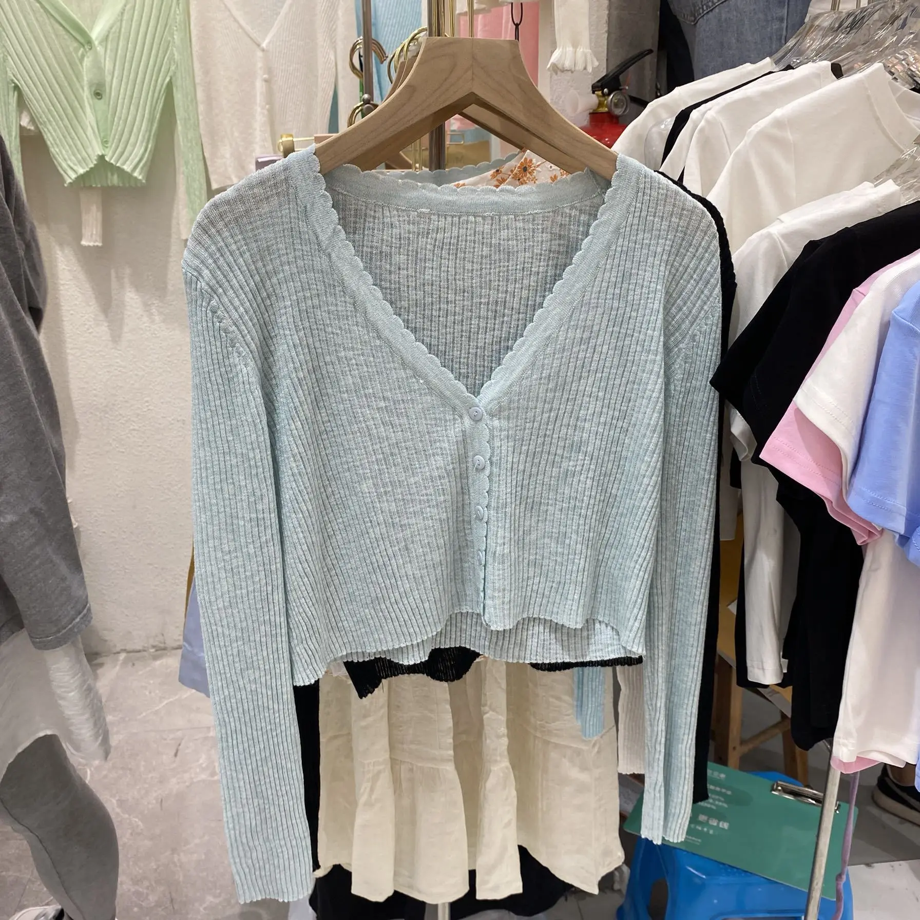 Women White Knitted Cardigan Long Sleeve Summer Top — feature 7