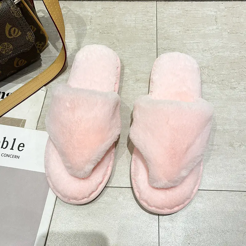 Cross-border clip-on Mao Mao cotton slippers women's 2023 autumn and winter New Home Fashion flat heel rabbit fur flip-flops for foreign trade