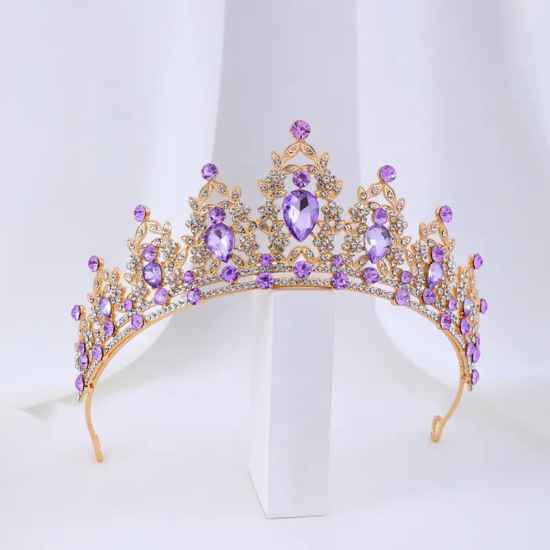 Noble Black Gemstone Sparkling Diamond Bridal Headdress — feature 10