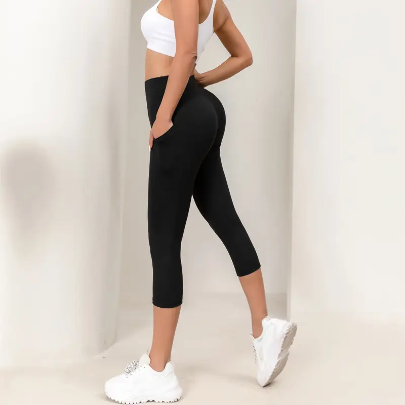 E136-Yoga-Pocket-Seven Points-Black