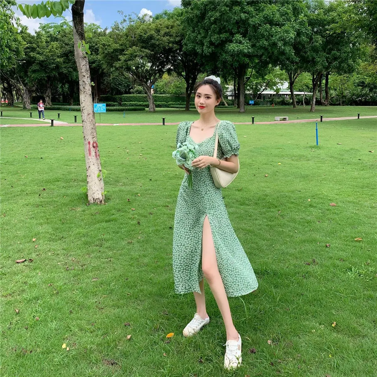 Green Floral V-Neck French Dress for Women — feature 8