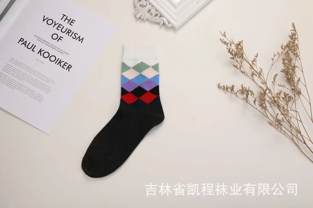 Cross-Border Men's Socks, European and American Style, Personalized Creative Cartoon Men's Socks, Casual Colorful Leather Shoe Factory Men's Socks Wholesale