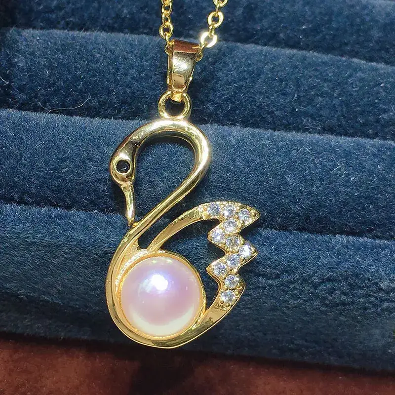 2021 Mother's Day Pearl Necklace Set with Swan Design - Image 2