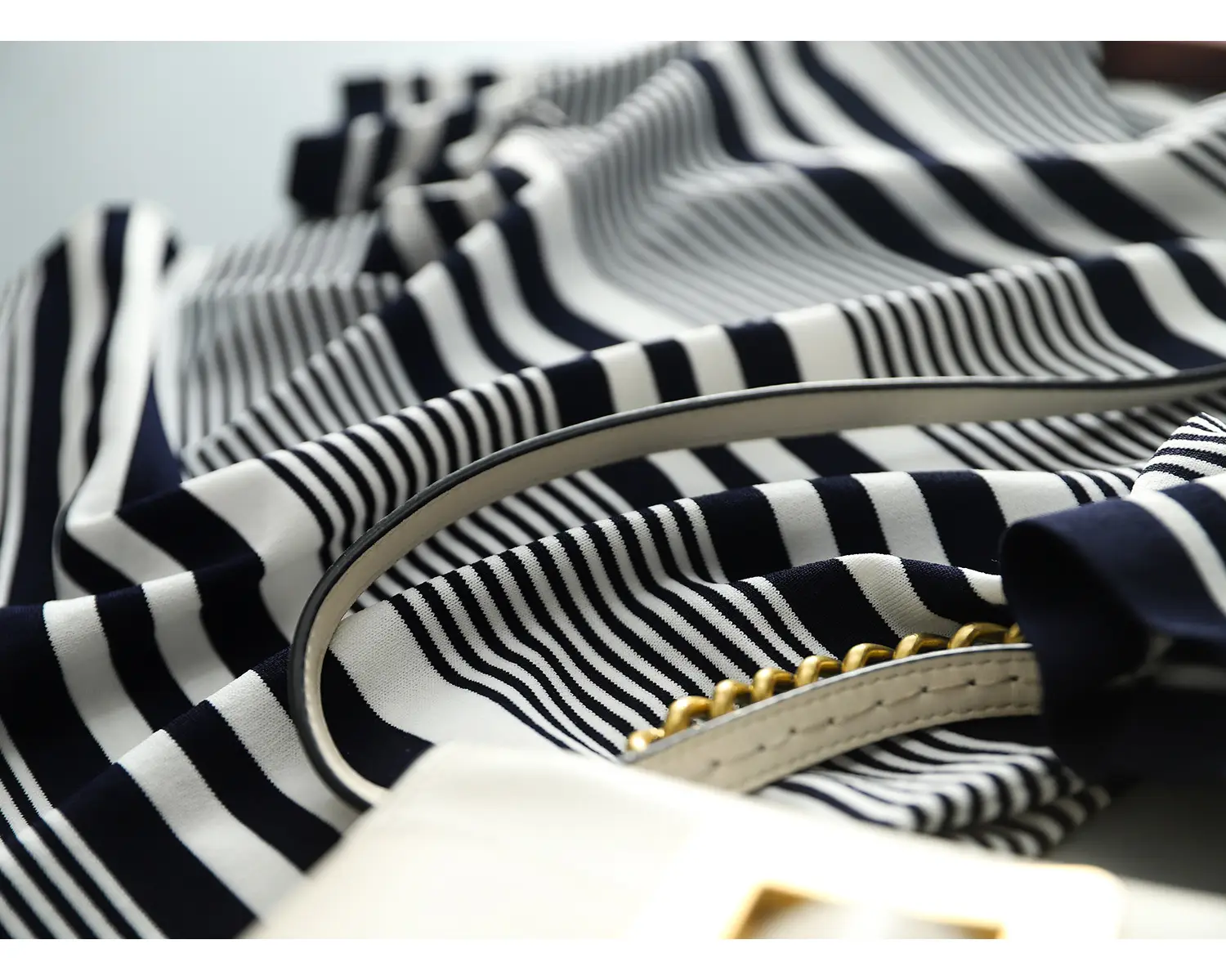 Women Striped Knitted T-Shirt Blue White Boat Neck — feature 8