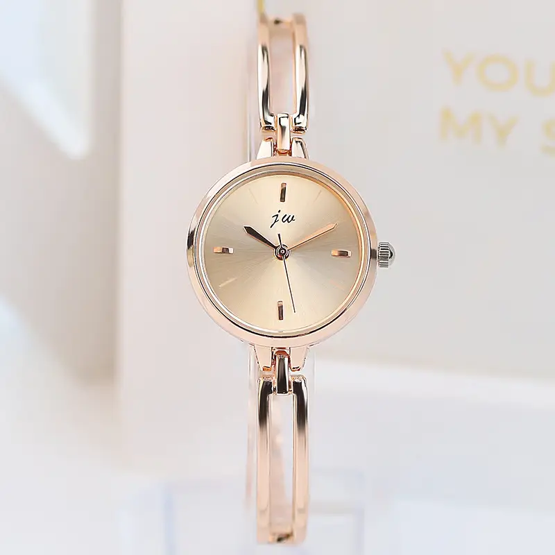 New Fashion Student Women's Watch Women's Style Simple Temperament Korean Style Electronic Quartz Watch Bracelet Fashion Watch