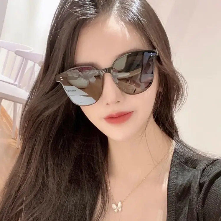 Women Anti-Uv Sunglasses Big Face Slimming Look 2024 - Image 5