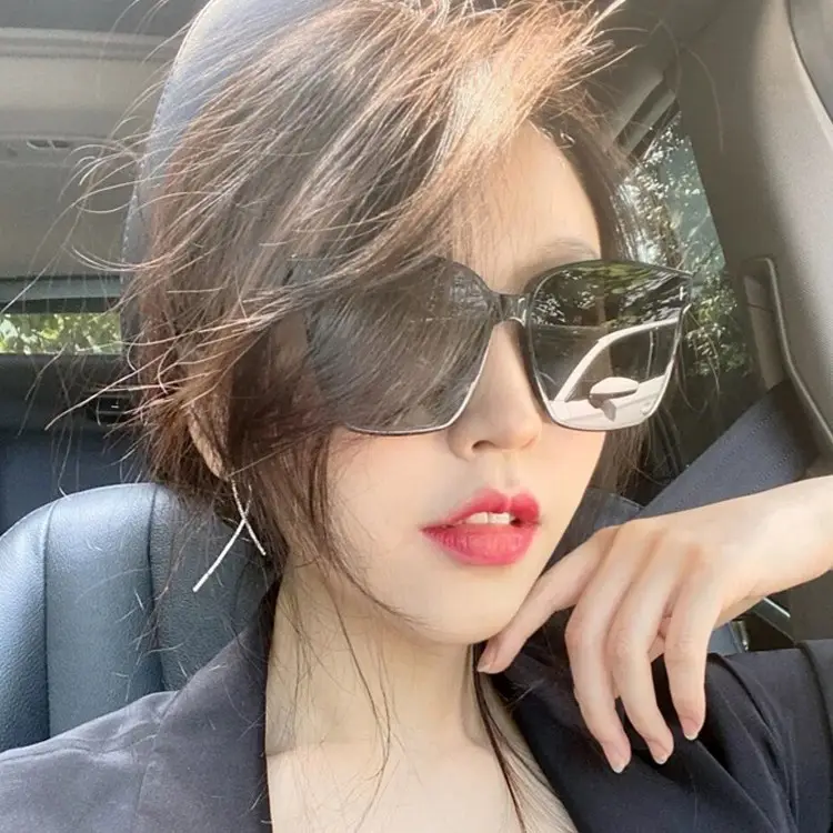 Women Anti-Uv Sunglasses Big Face Slimming Look 2024 - Image 6