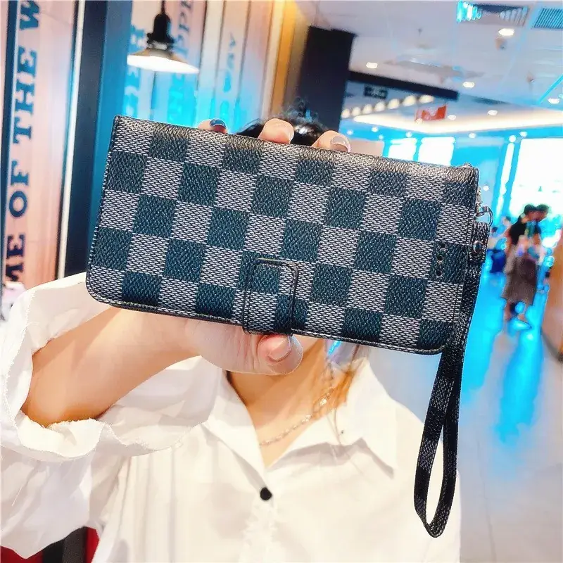 Classic Plaid Mobile Phone Case with Lanyard - Image 4