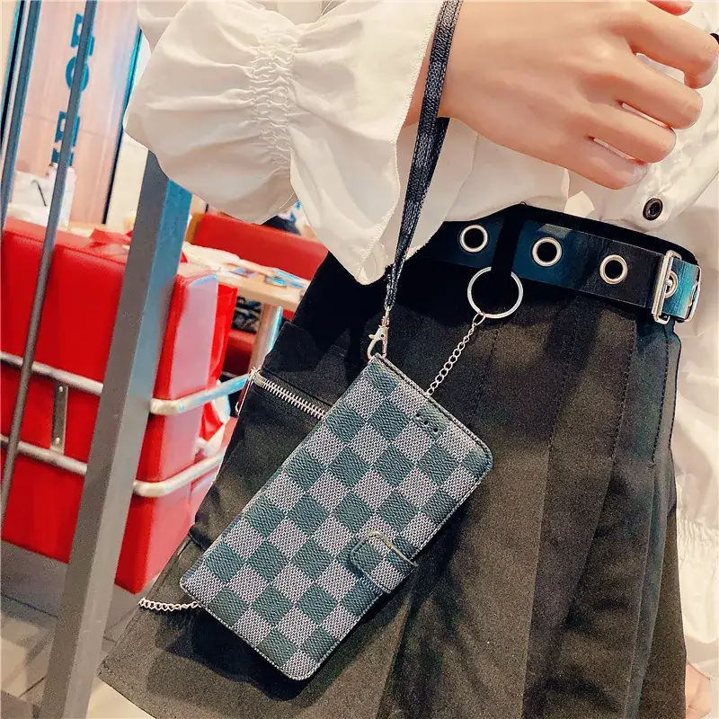 Classic Plaid Mobile Phone Case with Lanyard - Image 3