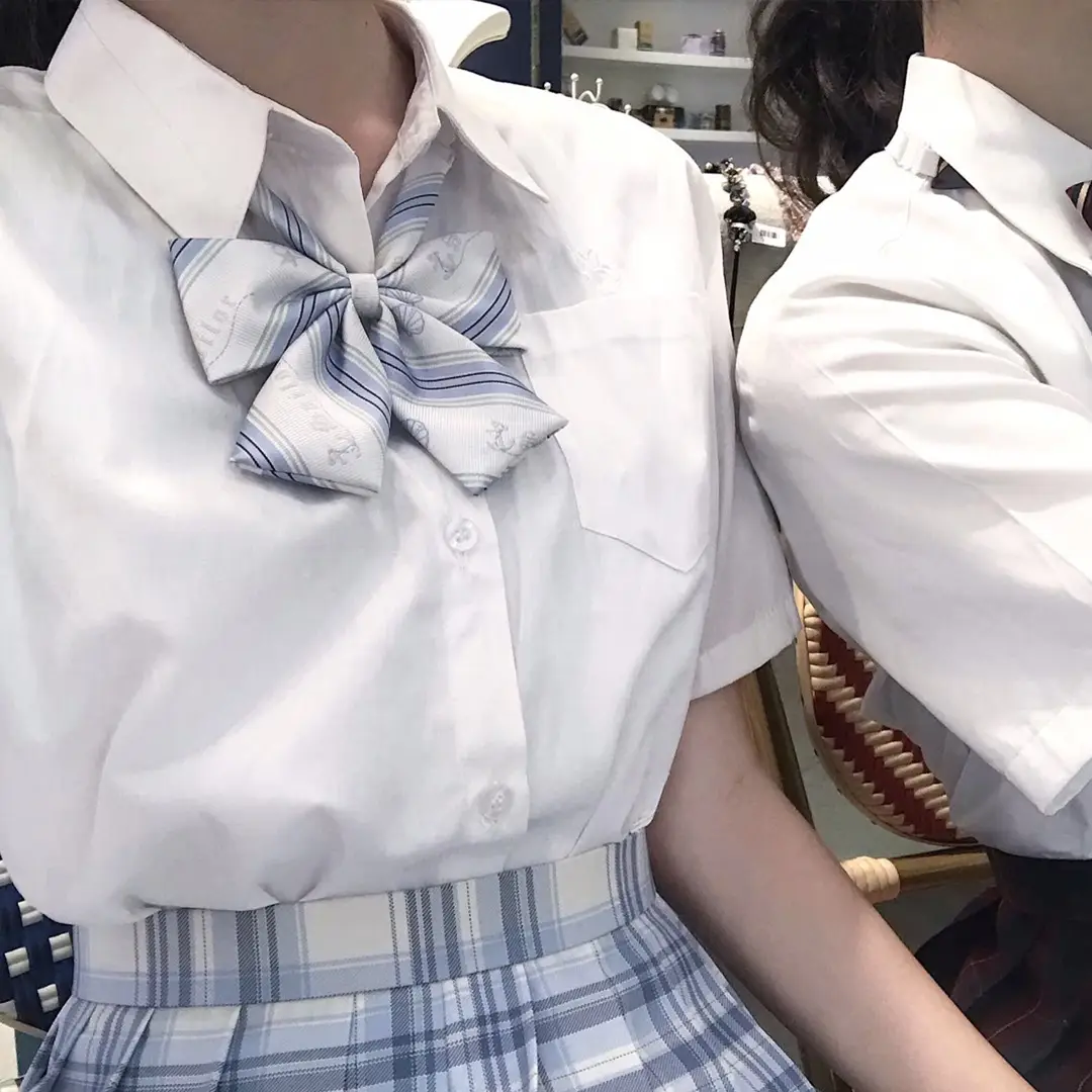 Women's White Plaid Bow Collar Shirt - Image 7