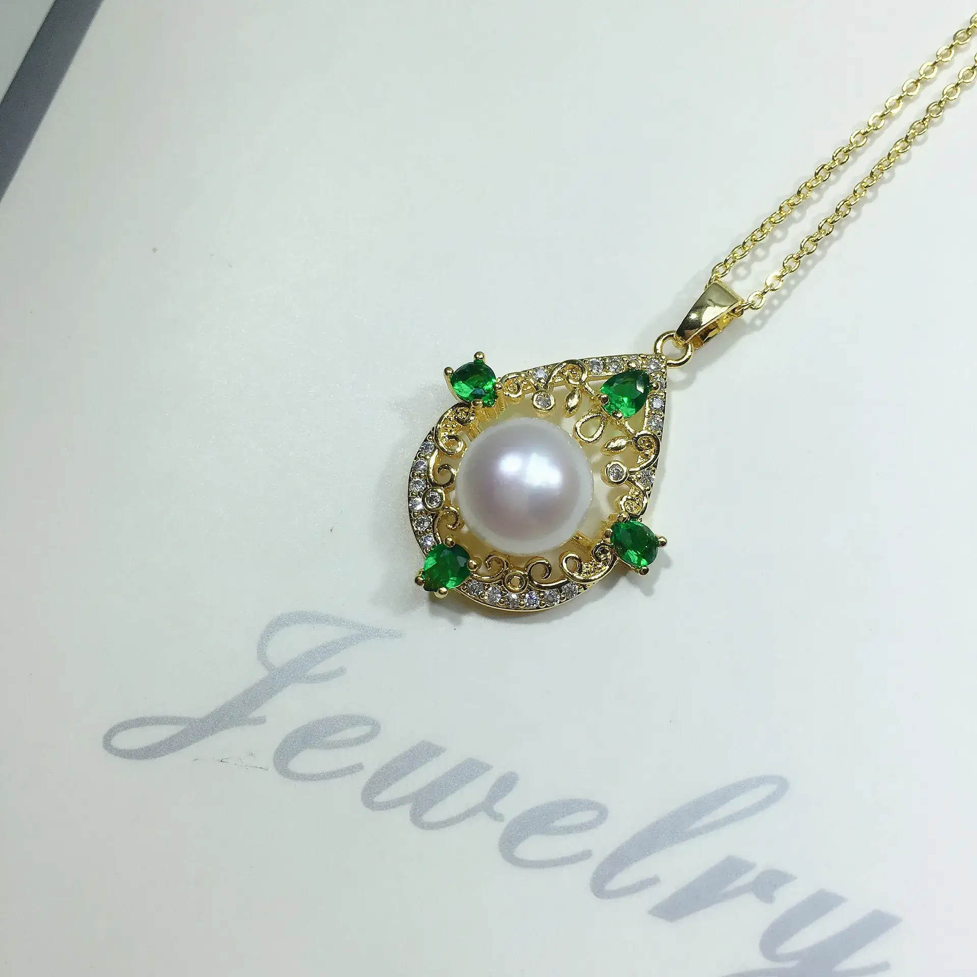 Vintage Pearl Pendant Necklace Real Gold Color-Preserving - Image 4