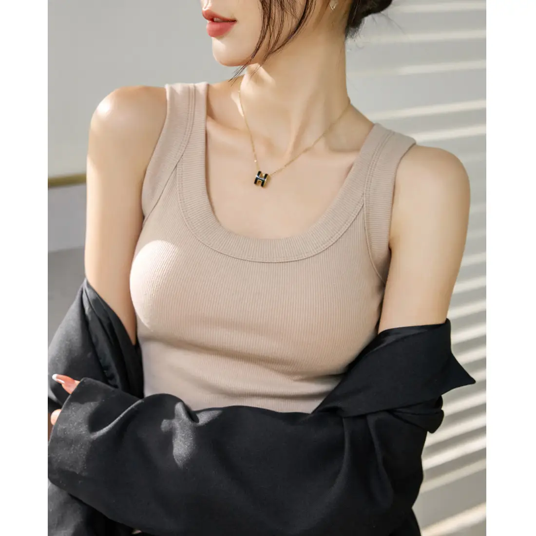 Women's Wide Shoulder Camisole Cotton Summer Anti Exposure Slimming Top - Image 4