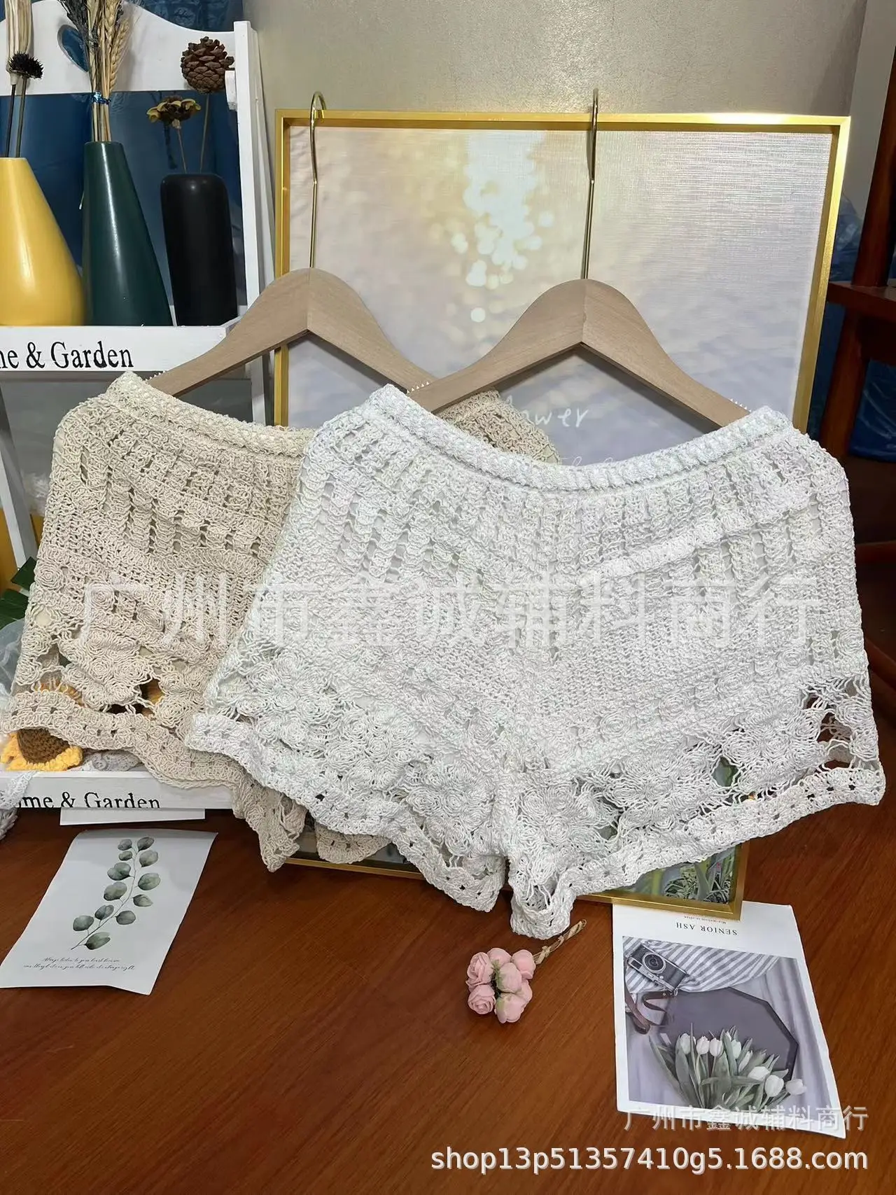 Women's White Embroidered Cotton Shorts F180 - Image 28