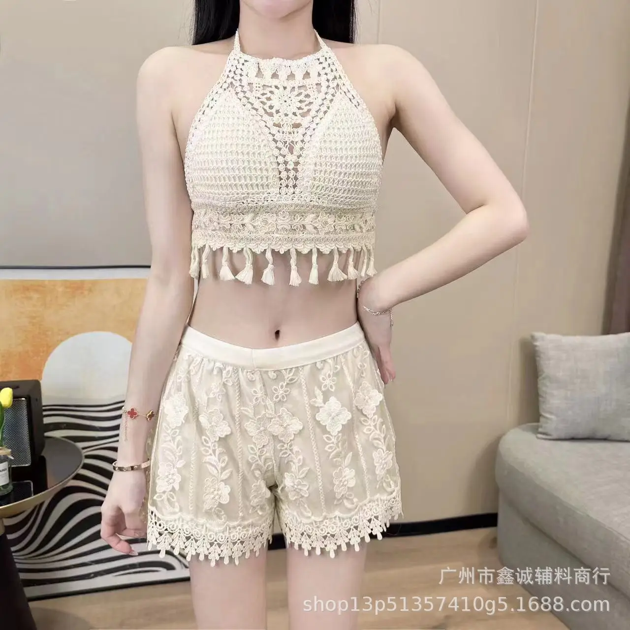Women's White Embroidered Cotton Shorts F180 - Image 39