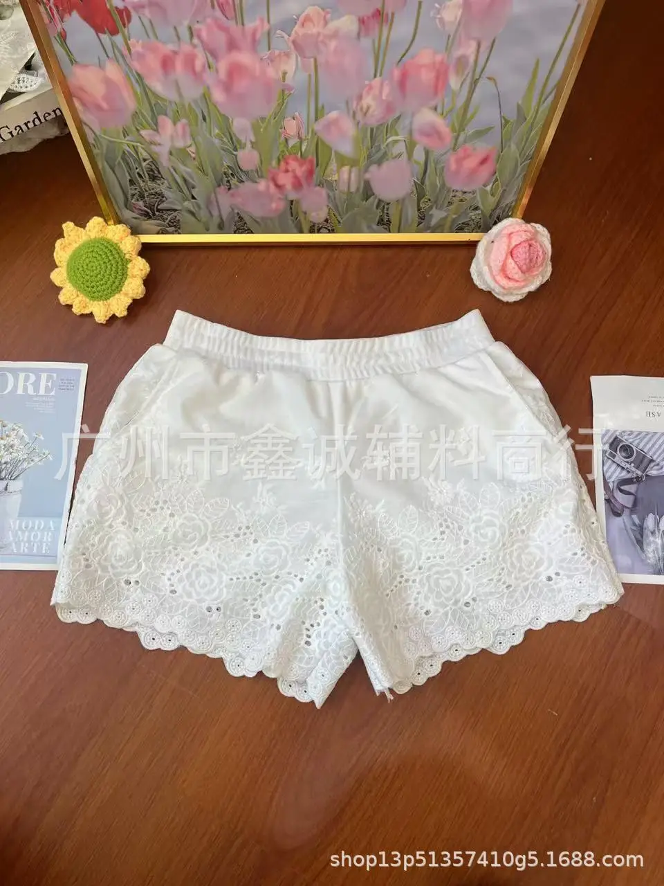 Women's White Embroidered Cotton Shorts F180 - Image 72