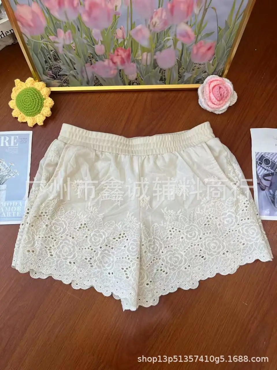 Women's White Embroidered Cotton Shorts F180 - Image 73