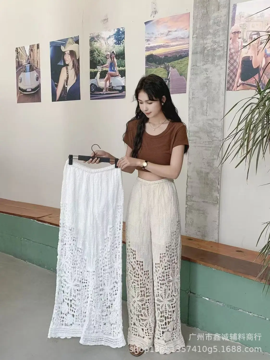 Women's White Embroidered Cotton Shorts F180 - Image 75