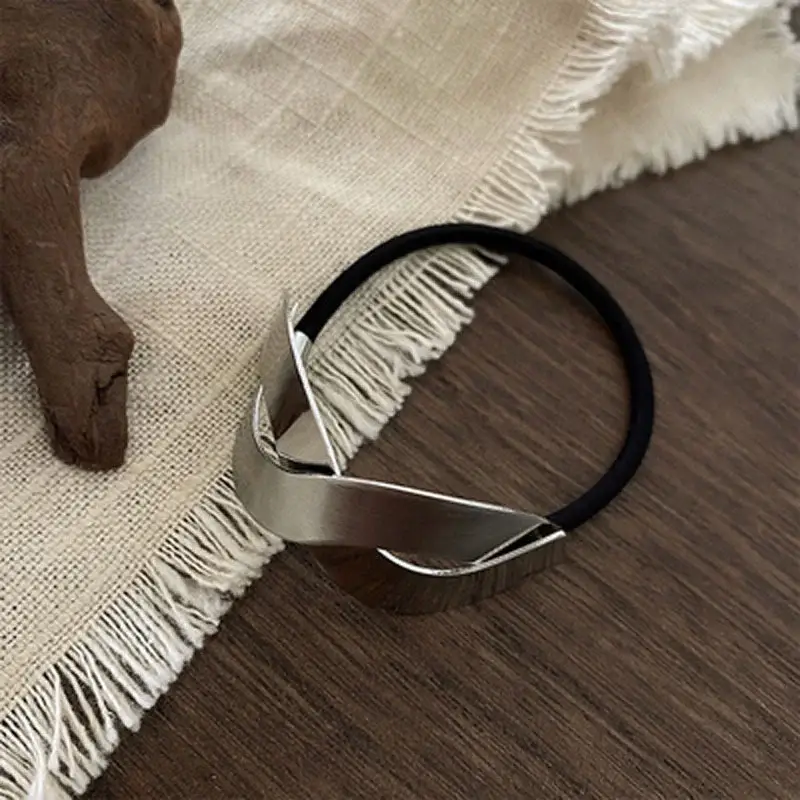 Elegant Simple Metal Hair Rope for Women - Image 7
