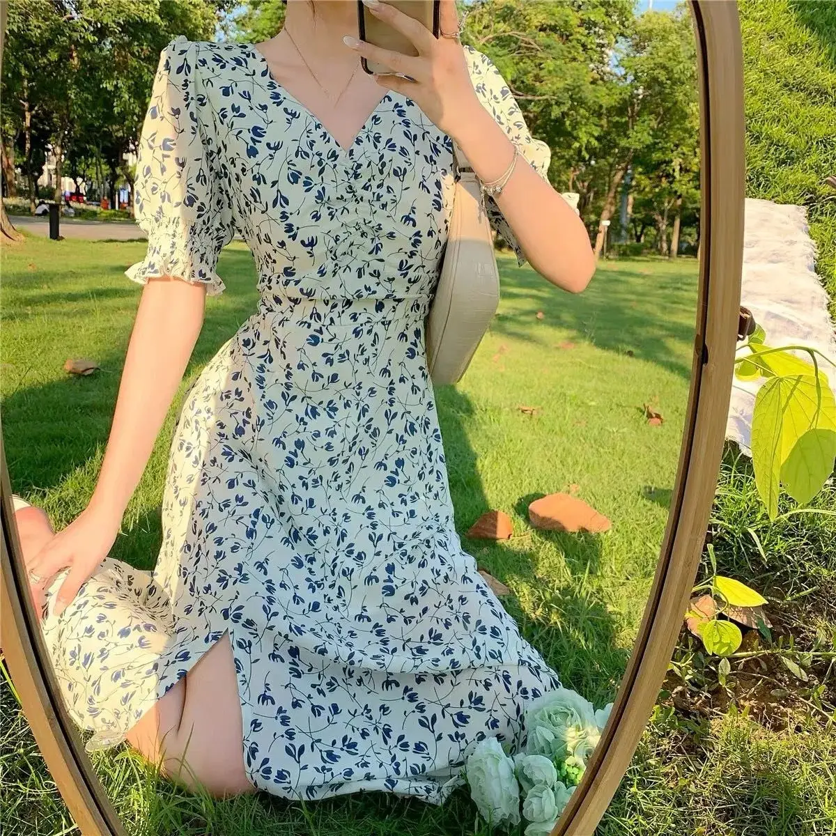 French Design Floral V Neck Dress Mid Skirt — feature 2