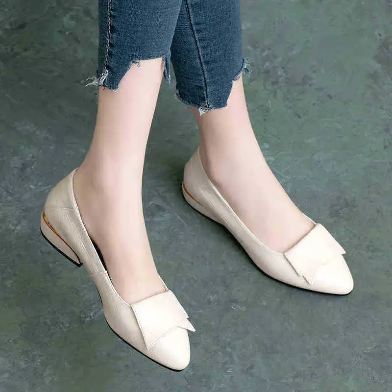Flat Shoes Women's 2021 New Spring and Autumn Shallow Thick Heel Pointed Women's Shoes Soft Leather Soft Sole All-match Leather Shoes Work Shoes - Image 2
