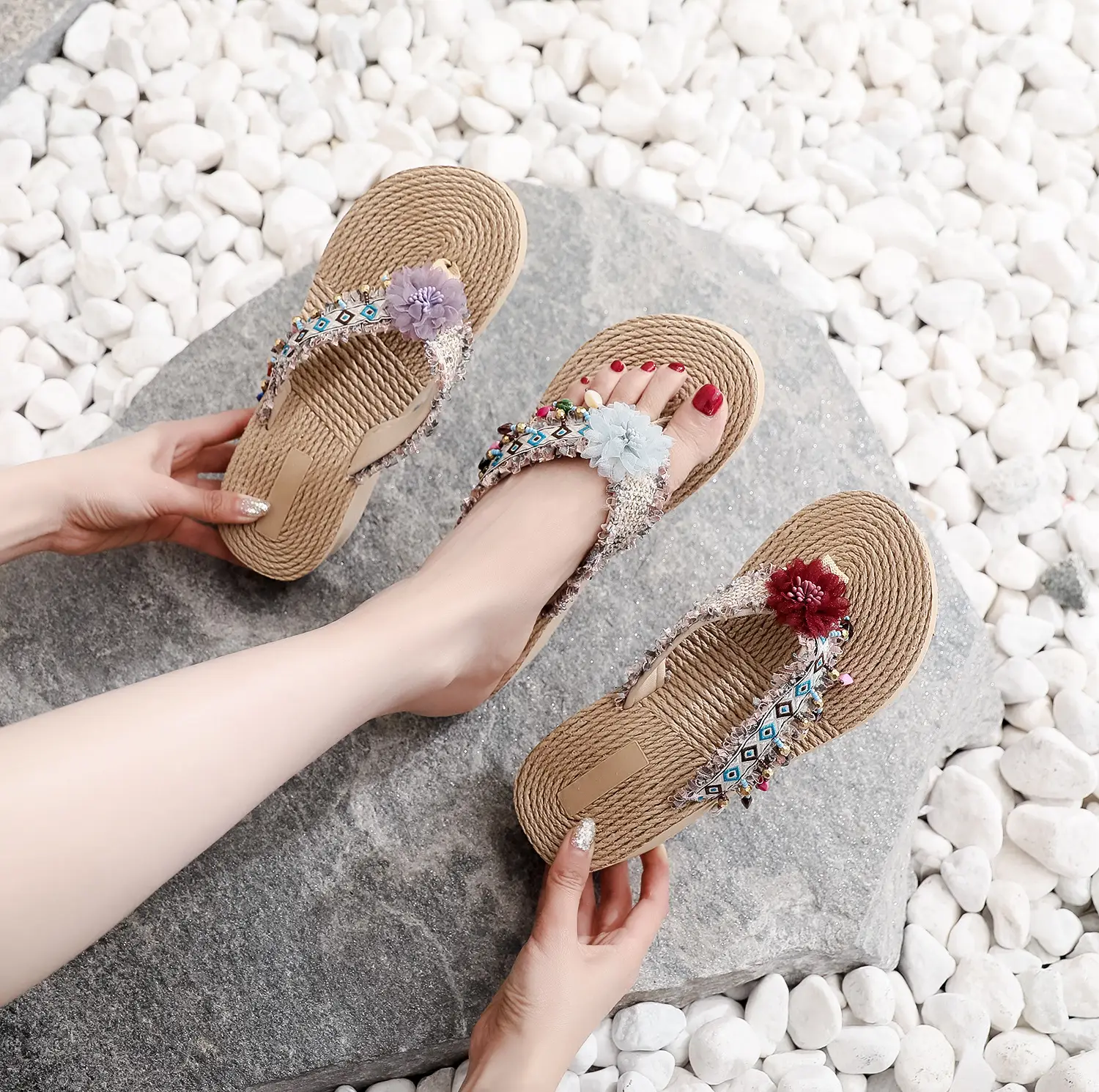 Women's Floral Embroidered Flip-Flops Summer Beaded Thick Sole - Image 7