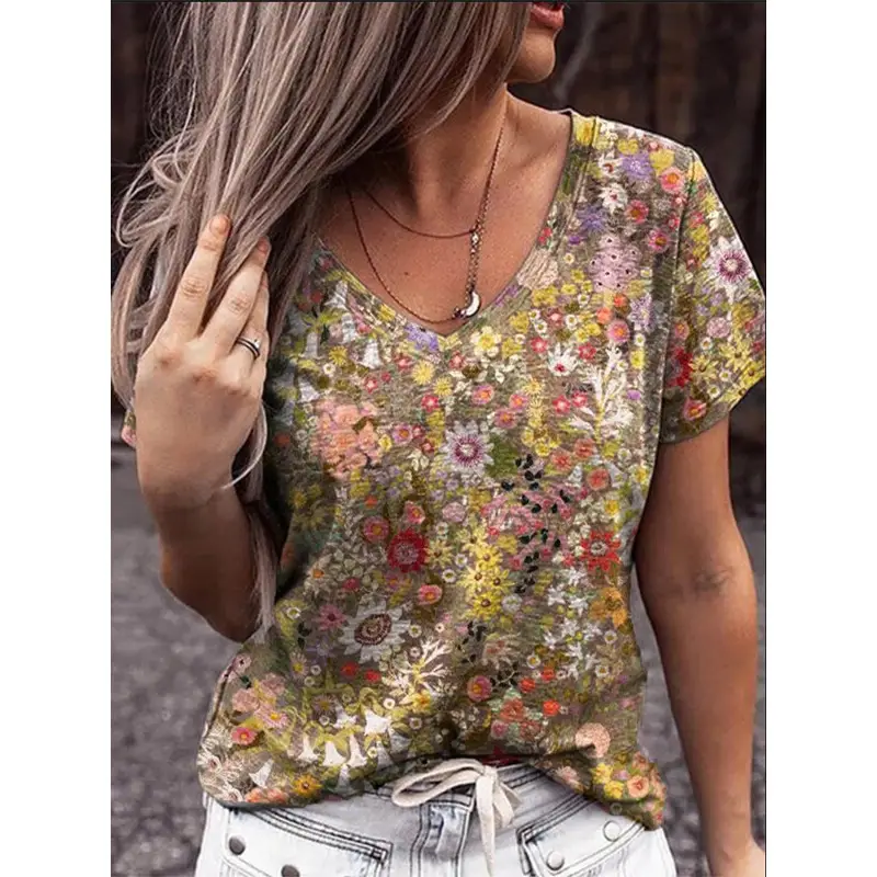 Women Printed T-Shirt Red White Blue Star Design Short Sleeve - Image 6