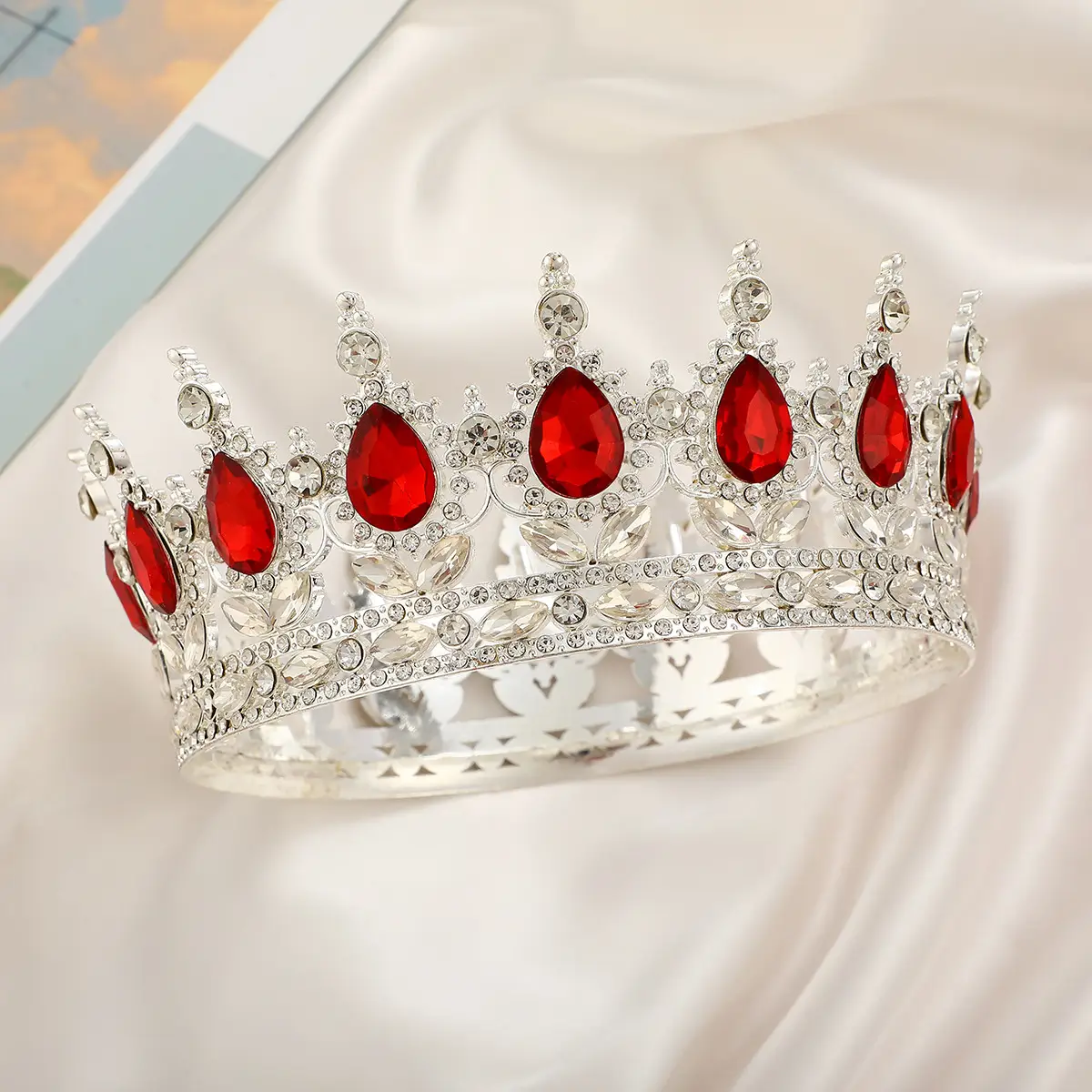 Luxury Crystal Full Circle Crown Wedding Hair Accessory - Image 21