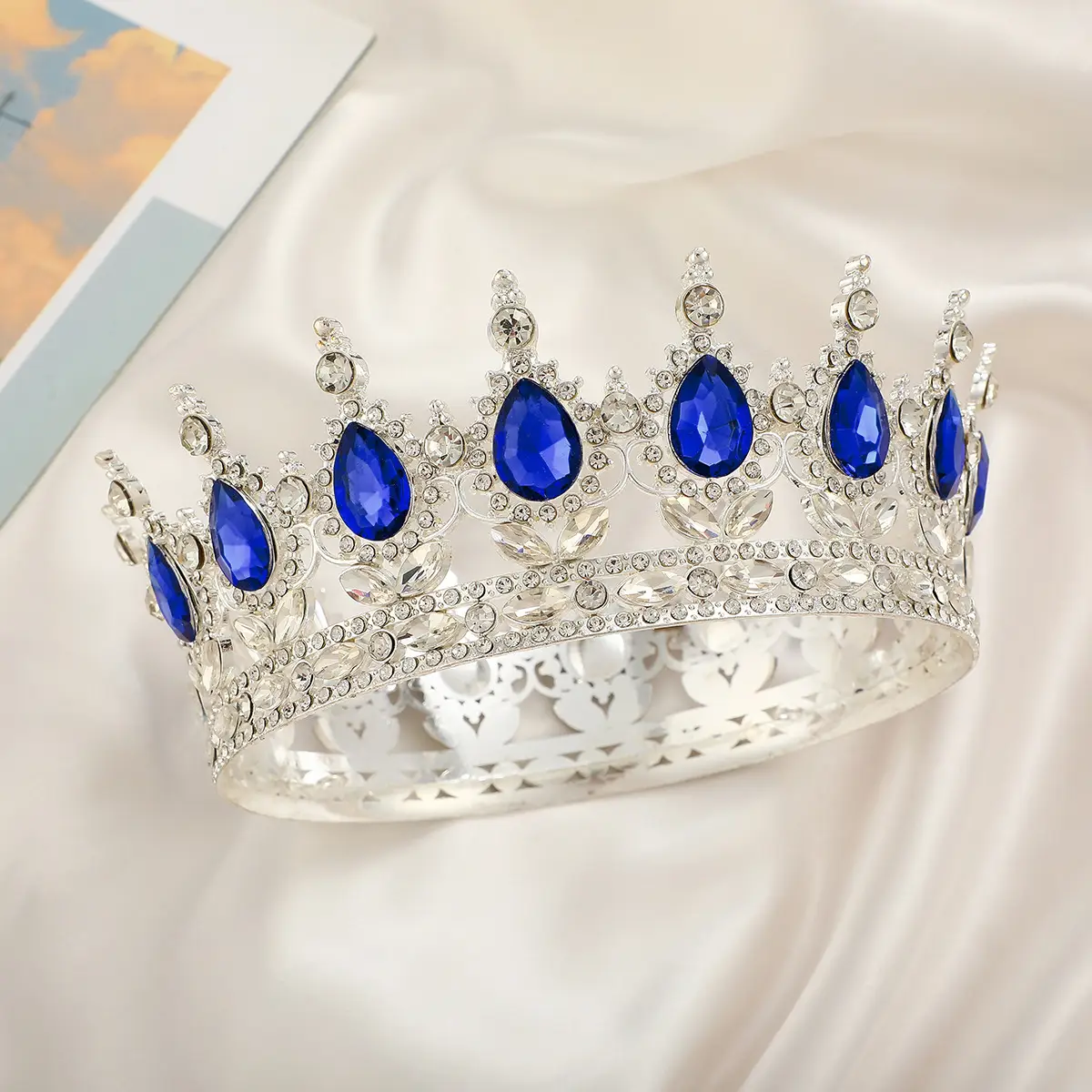 Luxury Crystal Full Circle Crown Wedding Hair Accessory - Image 22