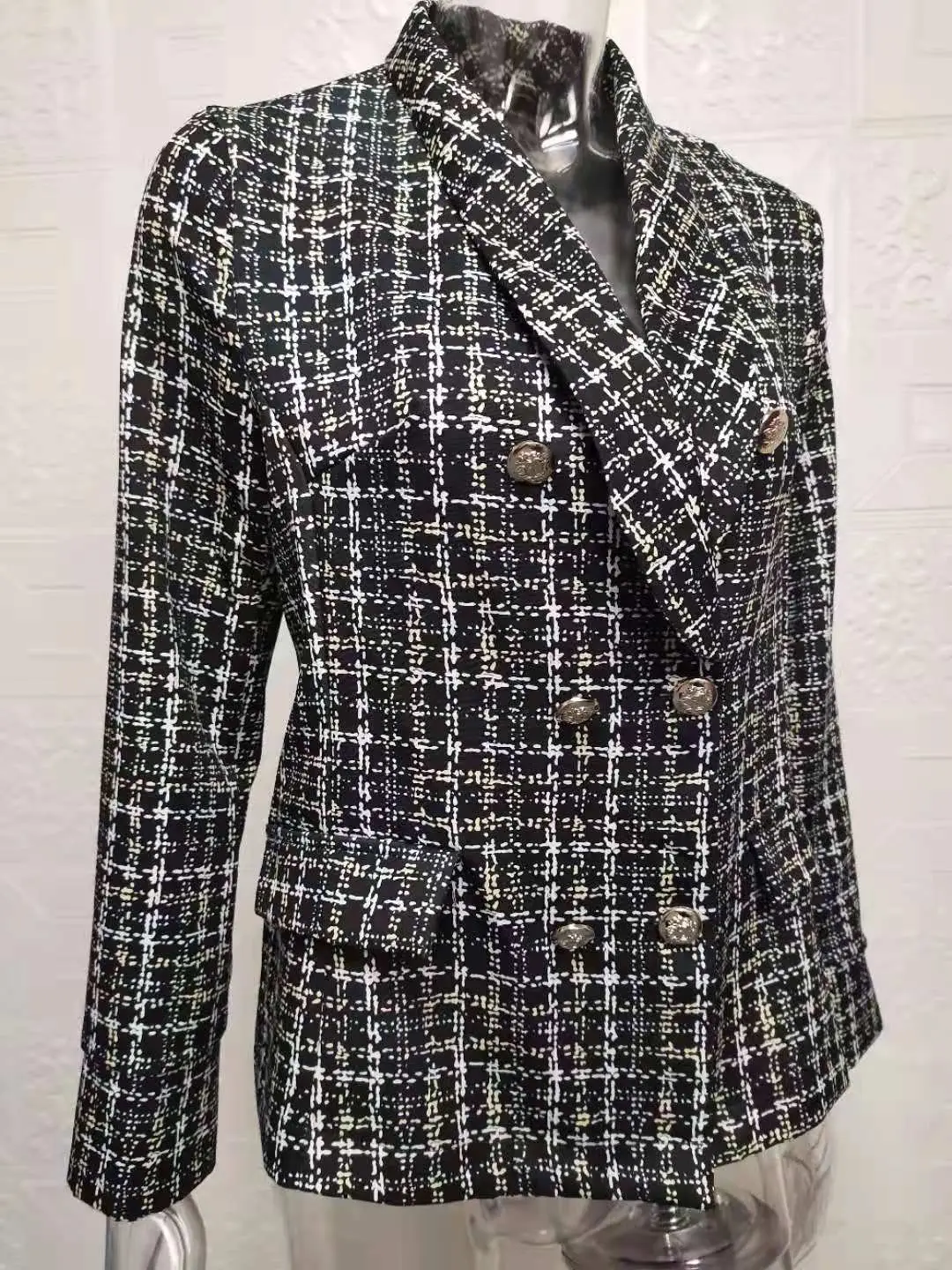 Women's Long-Sleeved Printed Blazer Brown Button Front — feature 7
