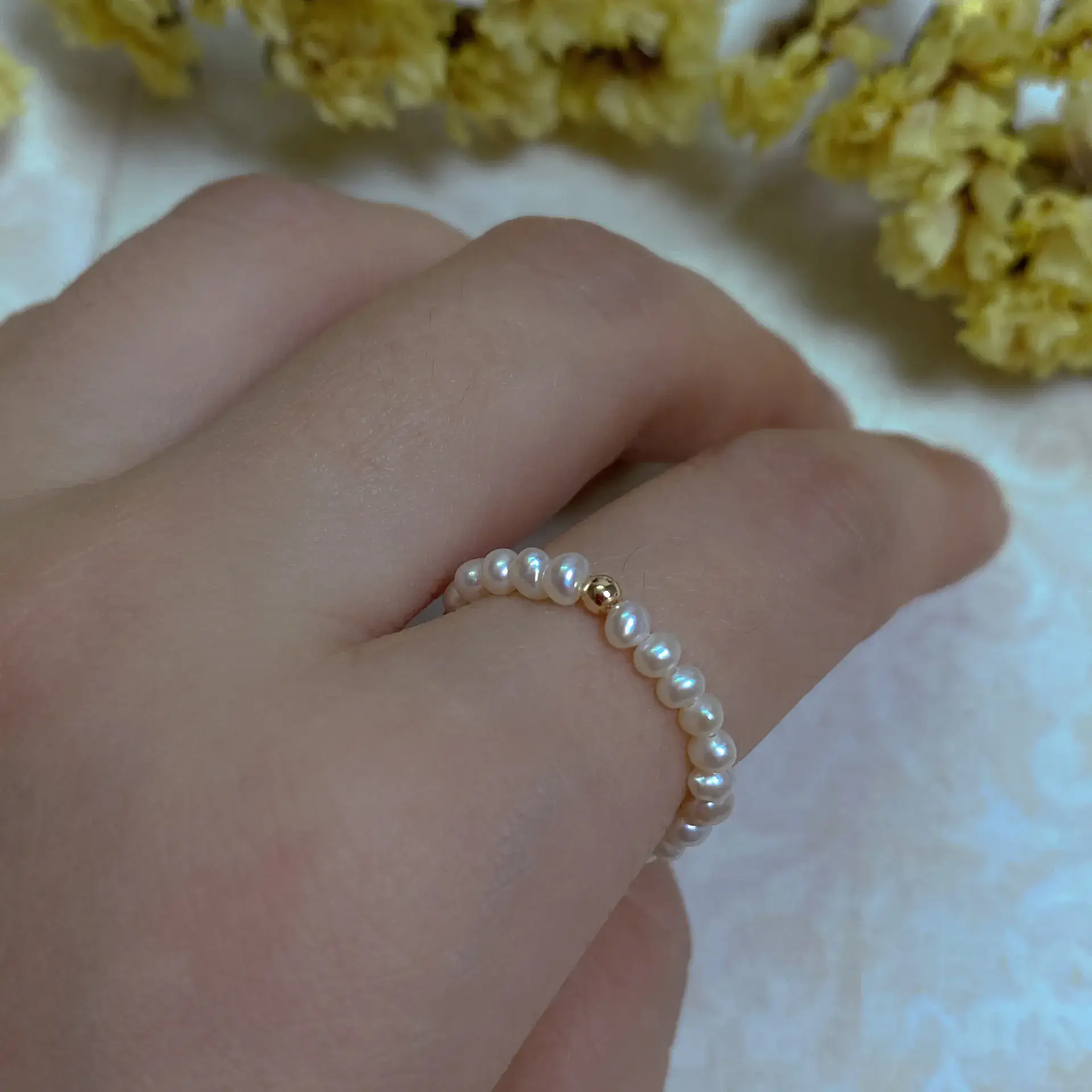 Pearl Stacked Ring with Stretch Line Design - Image 4