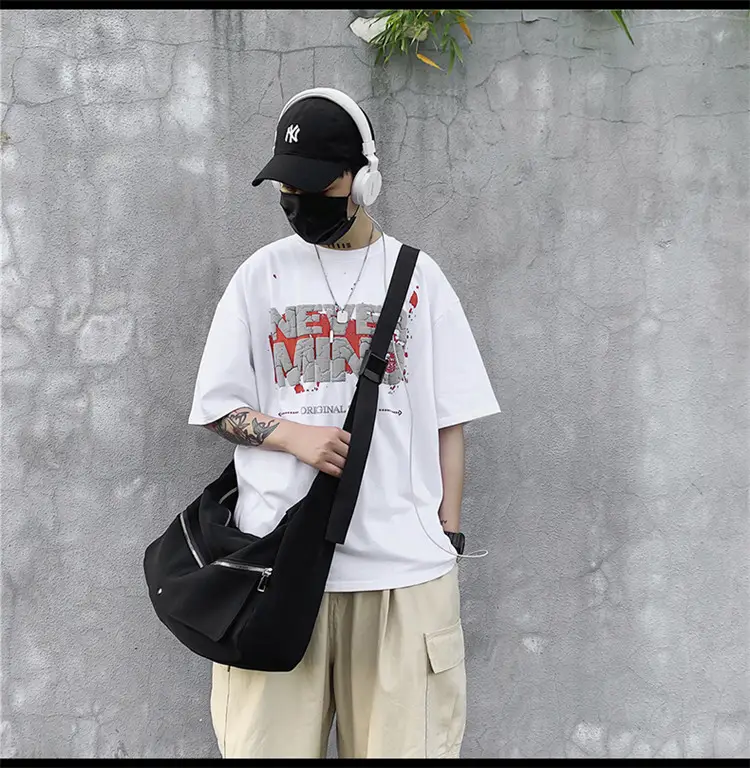 Black Crossbody Bag Women's Large Capacity Hong Kong Style — feature 10