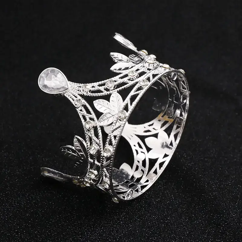 Gold Crown Bangle for Girls Birthday Decor — feature 5