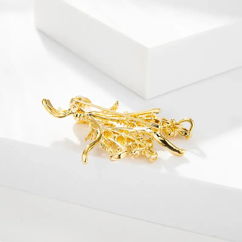 Golden Wheat Zircon Brooch for Women - Image 4