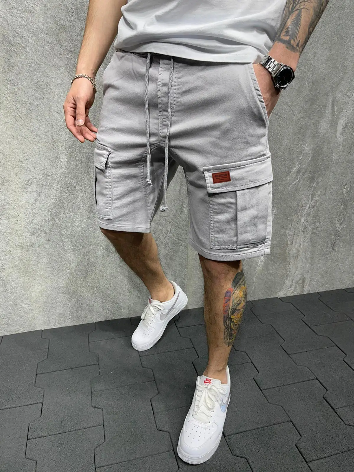 Men Grey Cargo Shorts Large 2024 - Image 5