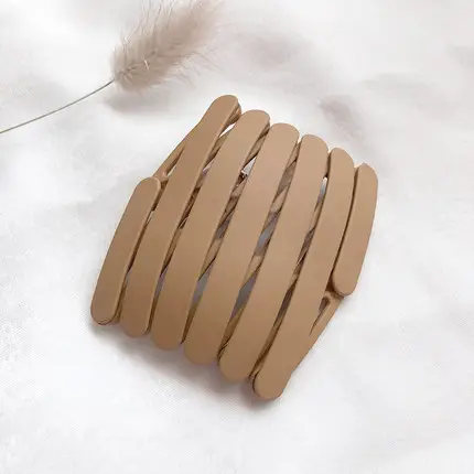 Retractable Hairpin Bundled Women's Hair Accessory - Image 4