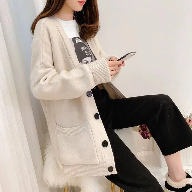 2025 Women's New Knitted Cardigan Brown Loose V Neck Pocket - Image 4