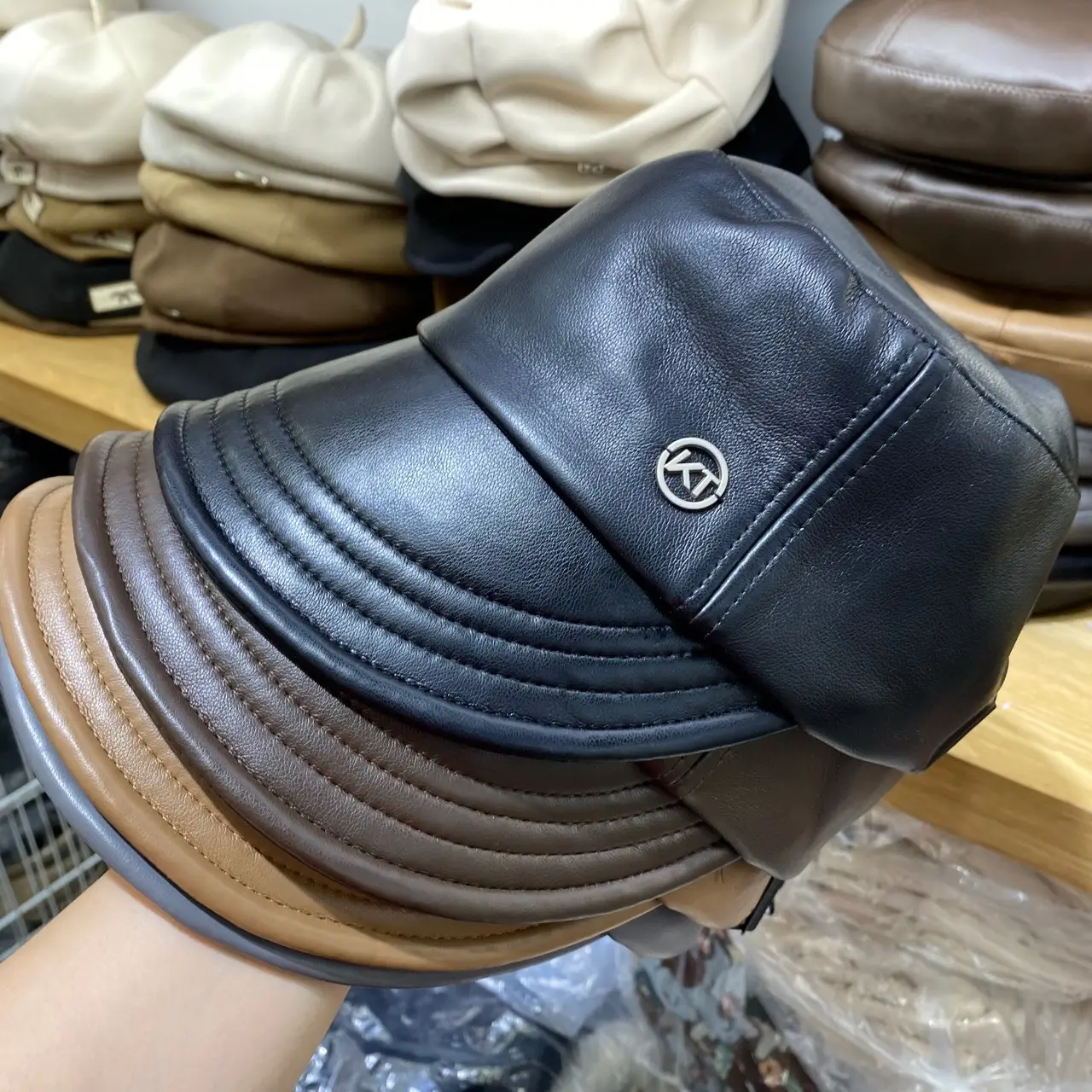 2023 Black Leather Flat Cap Women's Casual Winter - Image 4