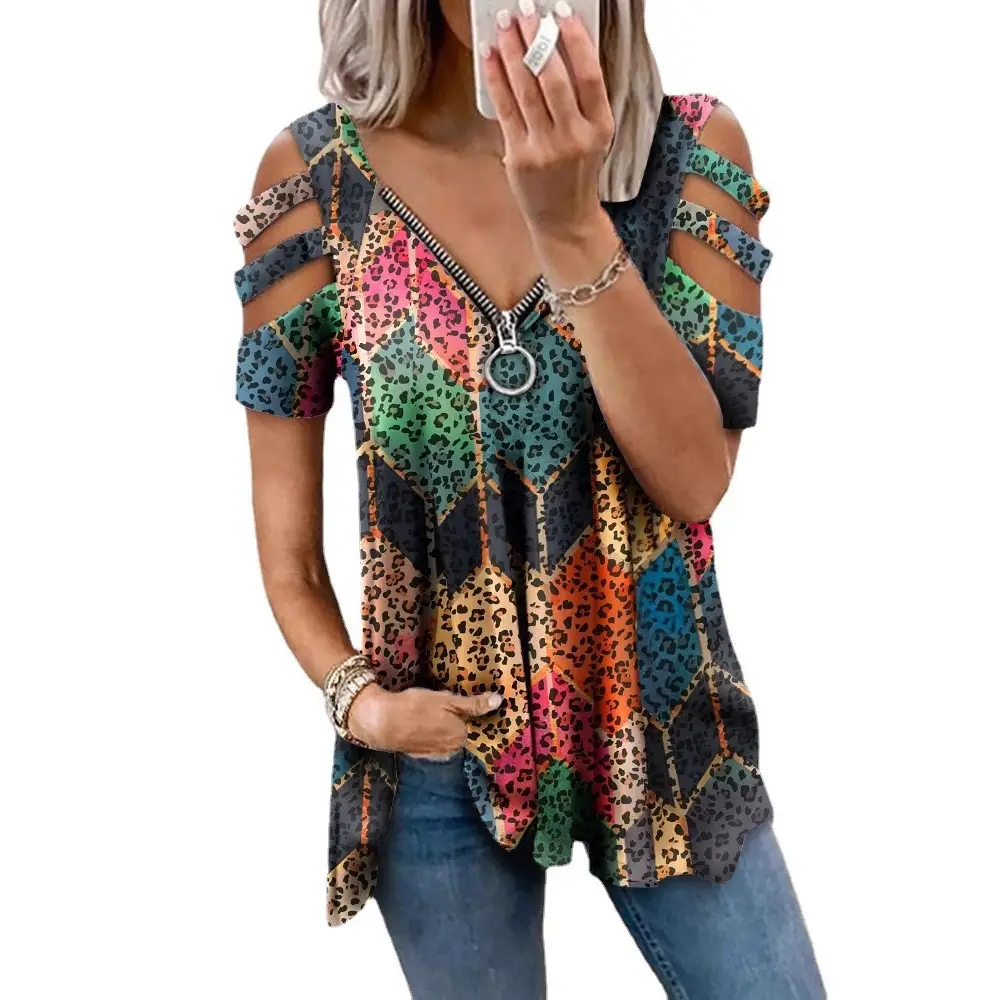Women's V-Neck Zipper Printed T-Shirt Pink - Image 20