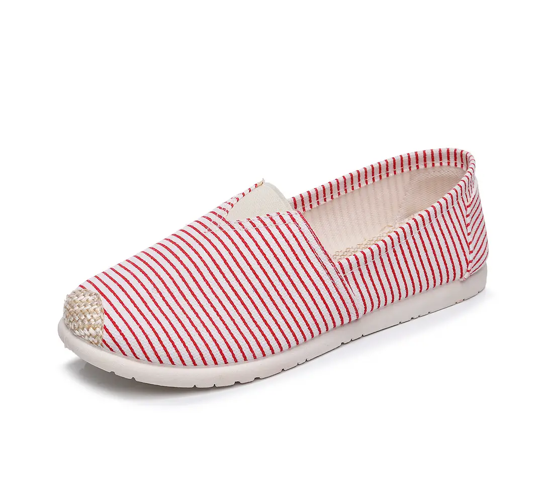 2026 Autumn New Style Old Beijing Cloth Shoes with Rubber Sole, Shallow Mouth, Non-Slip, Slip-On Canvas Women's Shoes, Comfortable - Image 10