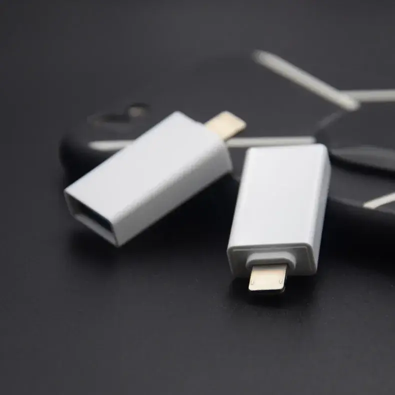 USB2.0 to Apple Lightning Converter for iPhone