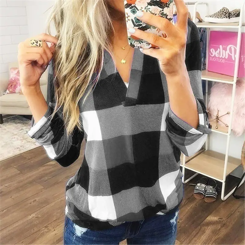 2023 Women's Plaid V-Neck Long Sleeve T-Shirt - Image 10