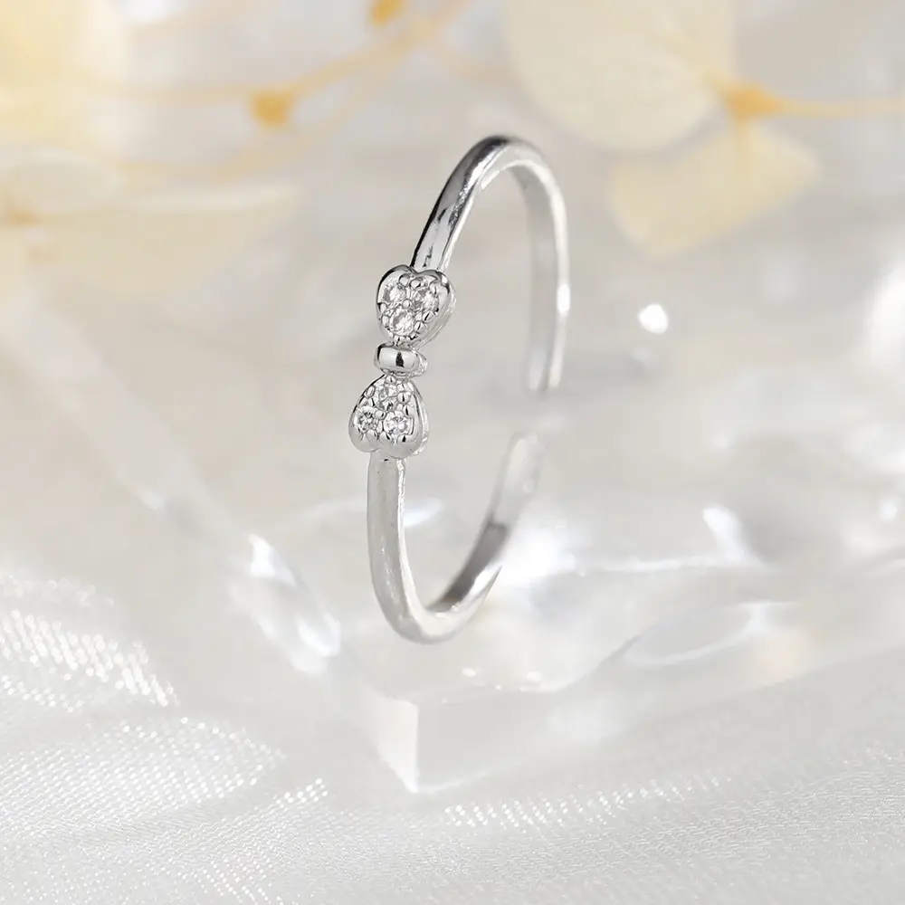 Silver Bowknot Love Ring with Flash Diamonds