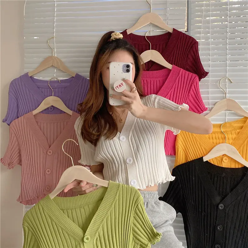 2023 New Retro French Slim Fit V-Neck Sweater Women — feature 1