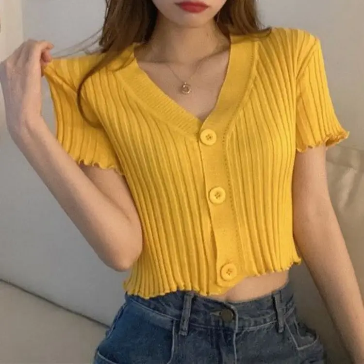 2023 New Retro French Slim Fit V-Neck Sweater Women - Image 3