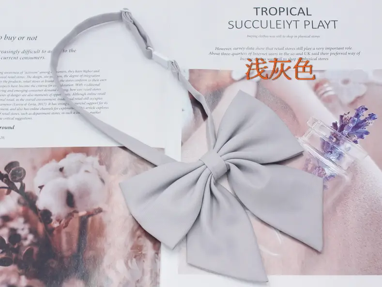 Oversized Matte Feather Bow Tie for Women - Image 4